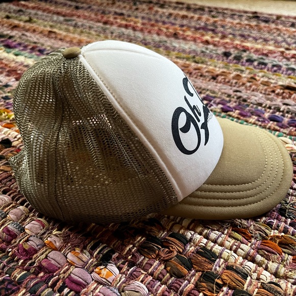O’Neil trucker hat- teen or small women’s size - Picture 2 of 6
